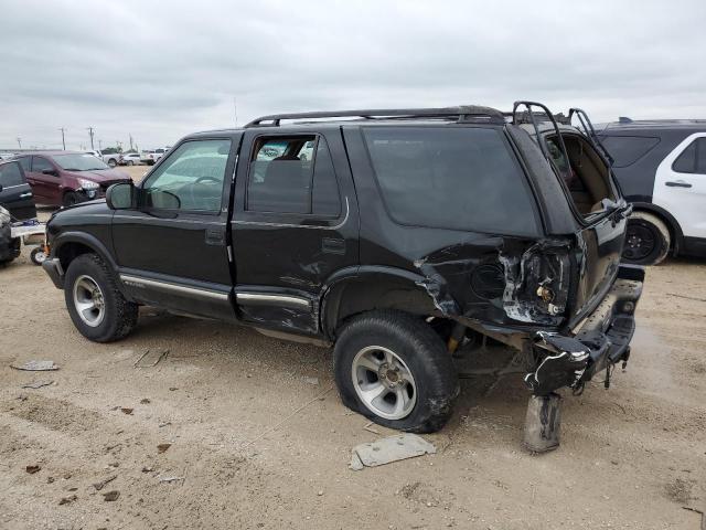 Photo 2 from auction – 2001 CHEVROLET BLAZER with VIN 1GNCS13W412198222