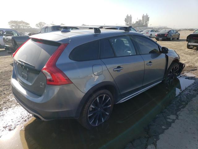 Photo 3 from auction – 2017 VOLVO V60 CROSS with VIN YV440MWK5H1037503