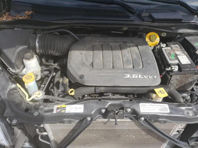 Photo 12 from auction – 2017 DODGE GRAND CARA with VIN 2C4RDGCG2HR696102