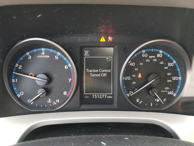 Photo 9 from auction – 2018 TOYOTA RAV4 LE with VIN 2T3BFREV6JW743288
