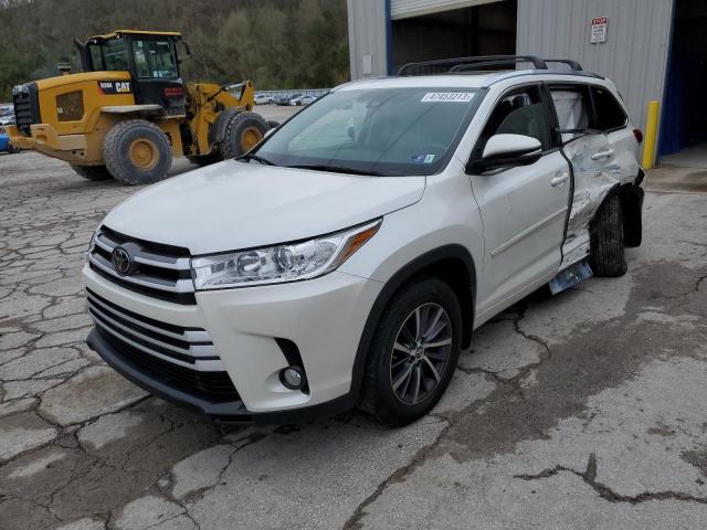TOYOTA HIGHLANDER 2018 with VIN 5TDJZRFH3JS808207 - Photo from auction