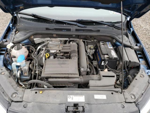 Photo 11 from auction – 2017 VOLKSWAGEN JETTA S with VIN 3VW2B7AJ8HM353336