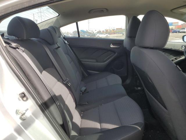 Photo 10 from auction – 2018 KIA FORTE LX with VIN 3KPFL4A75JE252792