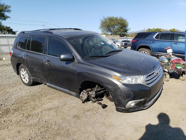 Photo 4 from auction – 2013 TOYOTA HIGHLANDER with VIN 5TDBK3EH2DS176201
