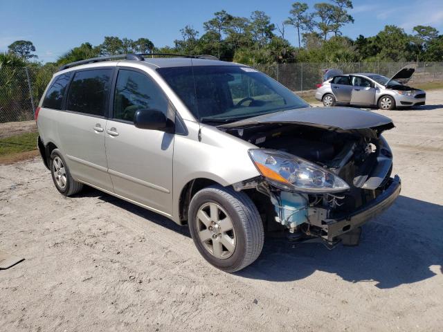 Photo 4 from auction – 2010 TOYOTA SIENNA CE with VIN 5TDKK4CC4AS294260