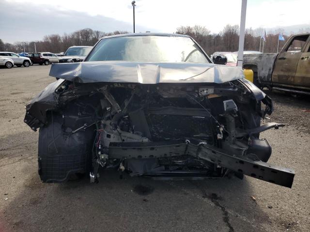 Photo 5 from auction – 2018 CHRYSLER 300 LIMITE with VIN 2C3CCAKG5JH151714
