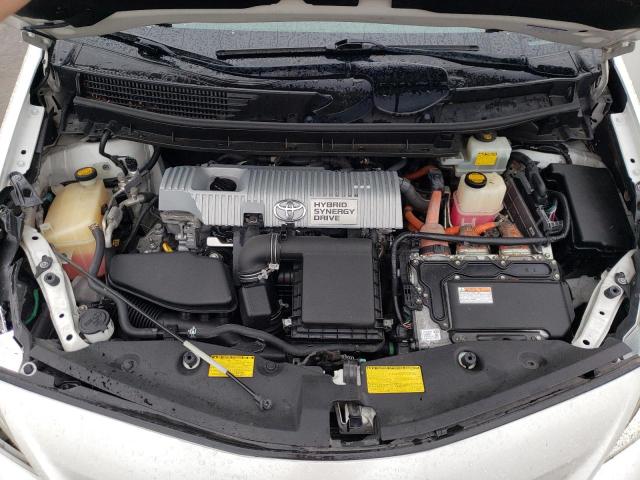 Photo 11 from auction – 2013 TOYOTA PRIUS V with VIN JTDZN3EU3D3196395