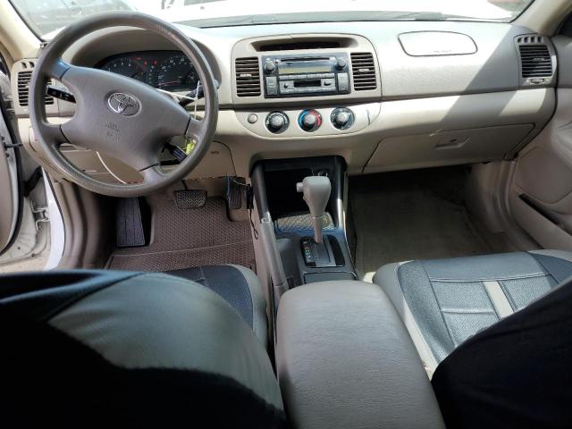 Photo 8 from auction – 2002 TOYOTA CAMRY LE with VIN JTDBE32K320105807