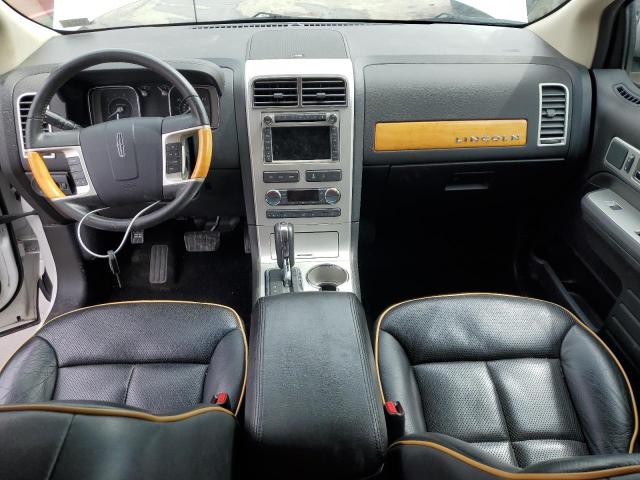 Photo 8 from auction – 2010 LINCOLN MKX with VIN 2LMDJ8JC4ABJ34144