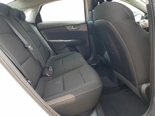 Photo 10 from auction – 2021 KIA FORTE FE with VIN 3KPF24AD1ME358718