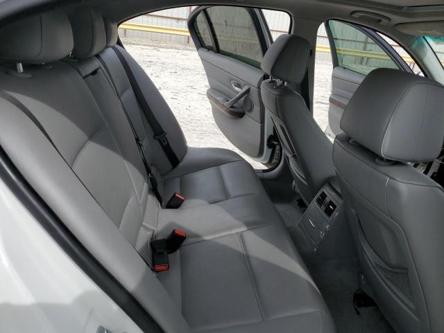 Photo 10 from auction – 2007 BMW 328 XI with VIN WBAVC935X7K034094