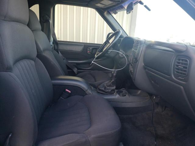 Photo 7 from auction – 2003 CHEVROLET BLAZER with VIN 1GNCT18X33K185592