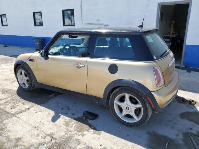 Photo 2 from auction – 2005 MINI COOPER with VIN WMWRC33545TJ71571