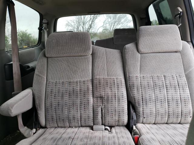Photo 10 from auction – 2001 CHEVROLET VENTURE with VIN 1GNDX03E71D243617