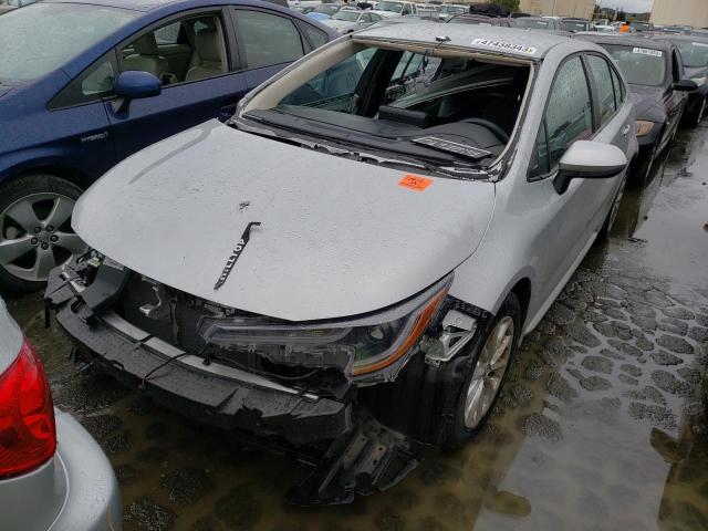 TOYOTA COROLLA LE 2022 with VIN 5YFVPMAE8NP285336 - Photo from auction