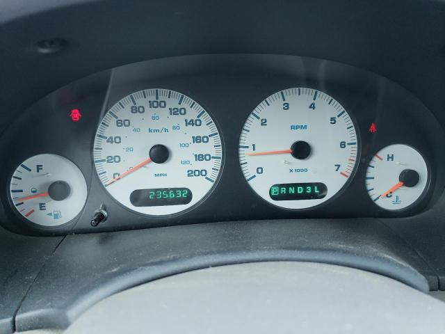 Photo 9 from auction – 2002 DODGE CARAVAN SE with VIN 1B4GP25R02B704460