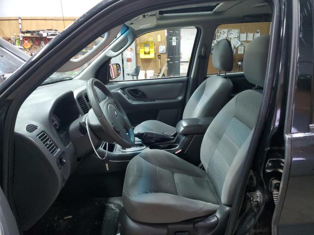 Photo 7 from auction – 2005 FORD ESCAPE with VIN 1FMYU03155KA91141