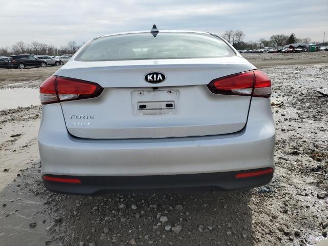 Photo 6 from auction – 2018 KIA FORTE LX with VIN 3KPFL4A75JE252792