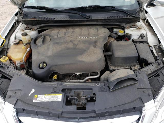 Photo 11 from auction – 2013 CHRYSLER 200 LIMITE with VIN 1C3CCBCG9DN684813