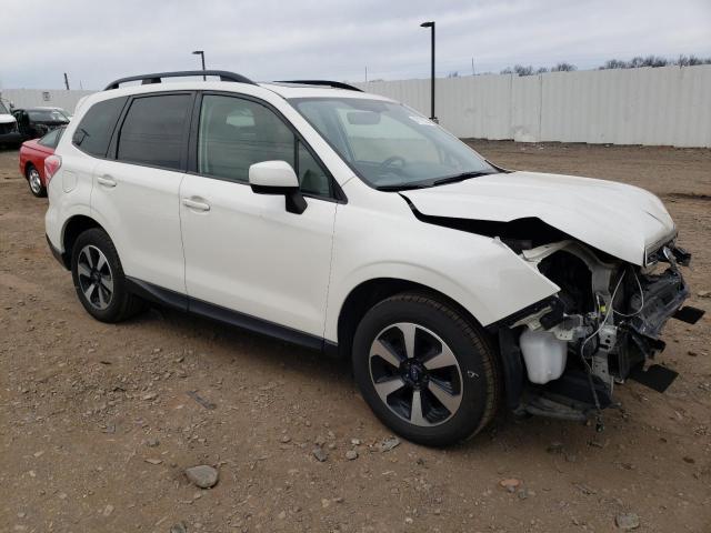 Photo 4 from auction – 2017 SUBARU FORESTER 2 with VIN JF2SJADC1HH452117