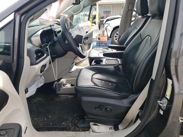 Фото 7 с аукциона – 2018 CHRYSLER PACIFICA H с VIN 2C4RC1N73JR145048