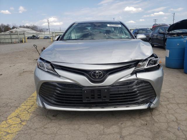Photo 5 from auction – 2020 TOYOTA CAMRY LE with VIN 4T1C11AK2LU942141