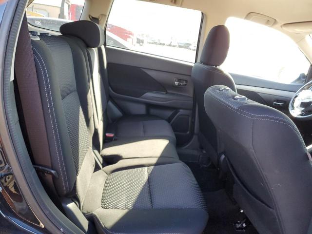 Photo 11 from auction – 2018 MITSUBISHI OUTLANDER with VIN JA4AD3A31JZ060492