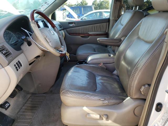 Photo 7 from auction – 2004 TOYOTA SIENNA XLE with VIN 5TDBA22C04S010300