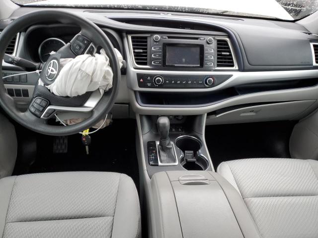 Photo 8 from auction – 2019 TOYOTA HIGHLANDER with VIN 5TDBZRFHXKS980840