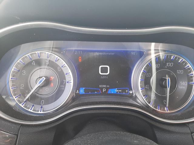 Photo 9 from auction – 2020 CHRYSLER 300 LIMITE with VIN 2C3CCAEG5LH127962