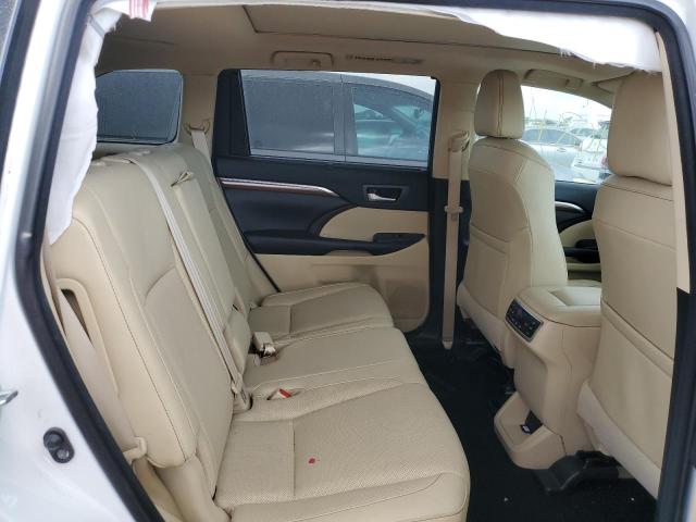 Photo 11 from auction – 2018 TOYOTA HIGHLANDER with VIN 5TDDZRFH6JS846401