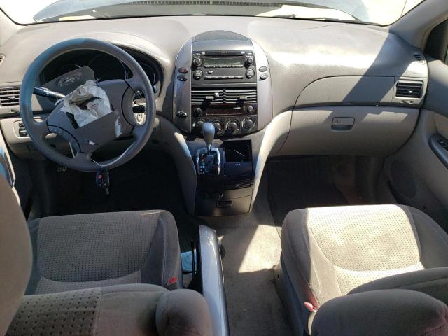 Photo 8 from auction – 2010 TOYOTA SIENNA CE with VIN 5TDKK4CC1AS299402