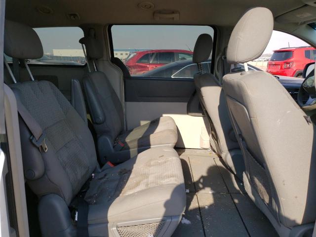 Photo 11 from auction – 2009 CHRYSLER TOWN & COU with VIN 2A8HR44E29R521237