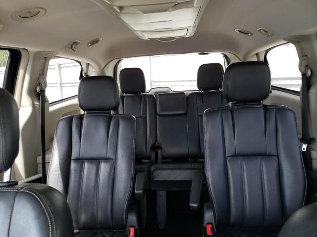 Photo 10 from auction – 2013 CHRYSLER TOWN & COU with VIN 2C4RC1BG5DR779101