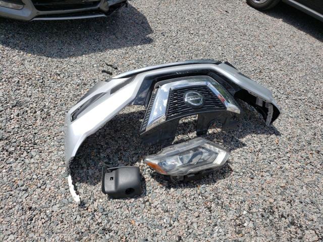 Photo 13 from auction – 2019 NISSAN ROGUE S with VIN 5N1AT2MT0KC838411