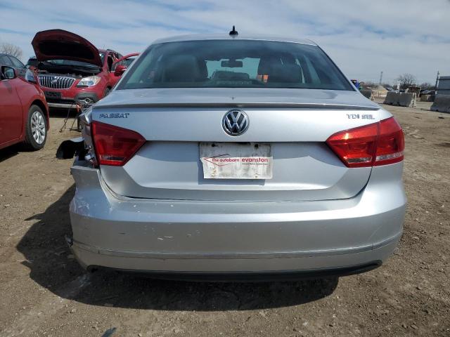 Photo 6 from auction – 2013 VOLKSWAGEN PASSAT SEL with VIN 1VWCN7A32DC137409