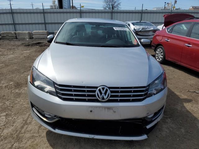 Photo 5 from auction – 2013 VOLKSWAGEN PASSAT SEL with VIN 1VWCN7A32DC137409