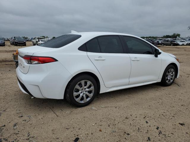 Photo 3 from auction – 2021 TOYOTA COROLLA LE with VIN 5YFEPMAE1MP154652