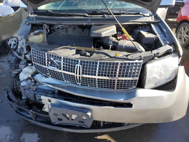 Photo 12 from auction – 2008 LINCOLN MKX with VIN 2LMDU88C18BJ22802