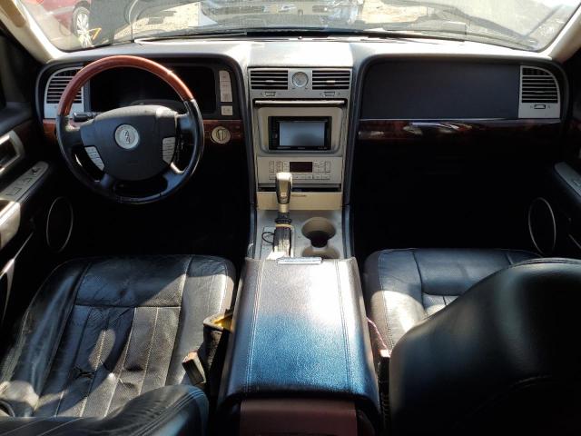 Photo 8 from auction – 2003 LINCOLN NAVIGATOR with VIN 5LMFU28R93LJ00932