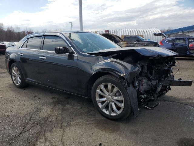 Photo 4 from auction – 2018 CHRYSLER 300 LIMITE with VIN 2C3CCAKG5JH151714
