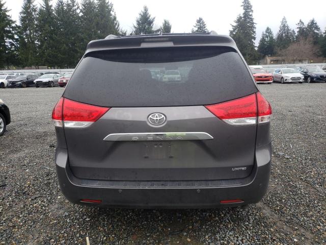 Photo 6 from auction – 2013 TOYOTA SIENNA XLE with VIN 5TDYK3DC8DS322908