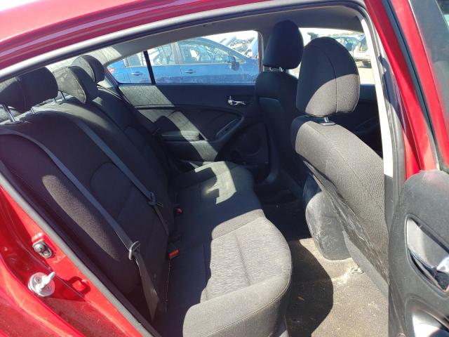 Photo 10 from auction – 2016 KIA FORTE LX with VIN KNAFK4A6XG5476488