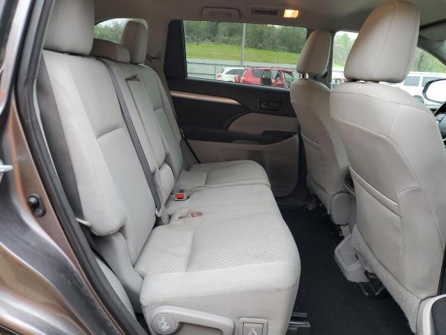 Photo 11 from auction – 2016 TOYOTA HIGHLANDER with VIN 5TDZARFH2GS018416