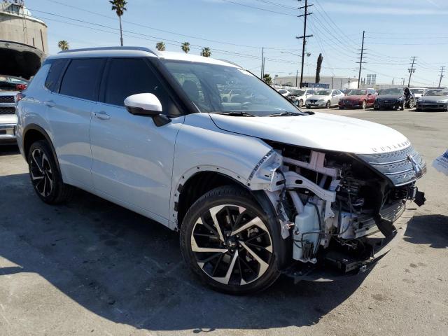 Photo 4 from auction – 2022 MITSUBISHI OUTLANDER with VIN JA4J4VA86NZ016355