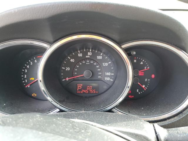 Photo 9 from auction – 2011 KIA SORENTO EX with VIN 5XYKU4A13BG017030