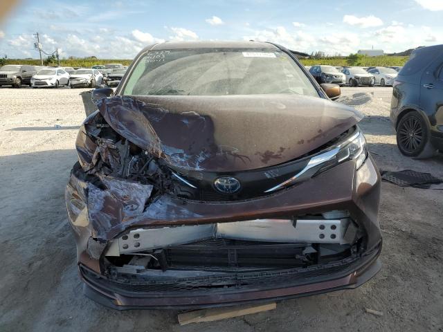 Photo 5 from auction – 2021 TOYOTA SIENNA LE with VIN 5TDKRKEC9MS024779