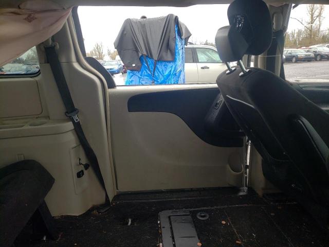 Photo 10 from auction – 2012 CHRYSLER TOWN & COU with VIN 2C4RC1BG6CR126226