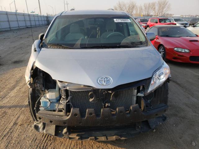 Photo 5 from auction – 2013 TOYOTA SIENNA LE with VIN 5TDKK3DC0DS290848