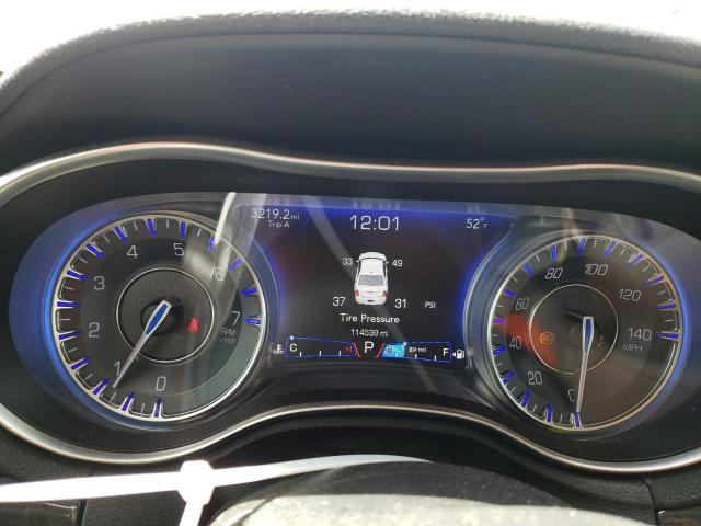 Photo 9 from auction – 2017 CHRYSLER 300C with VIN 2C3CCAEG3HH663154